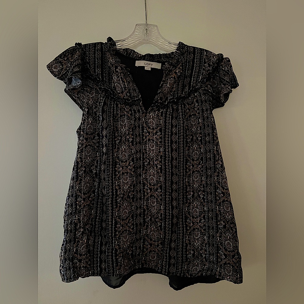 LOFT shirt with lining like new